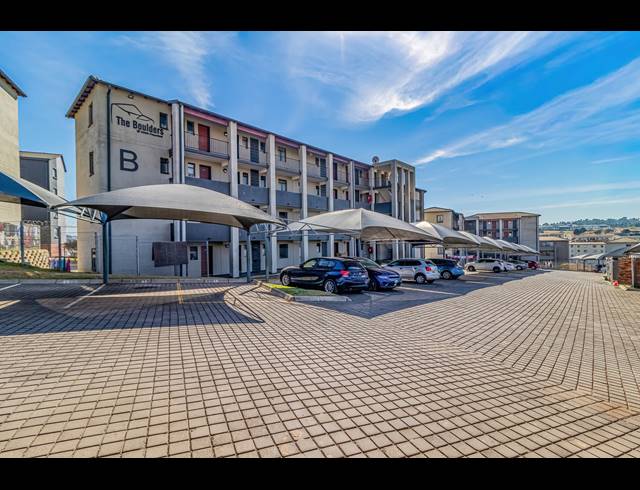 2 BEDROOM APARTMENT FOR SALE IN FLEURHOF